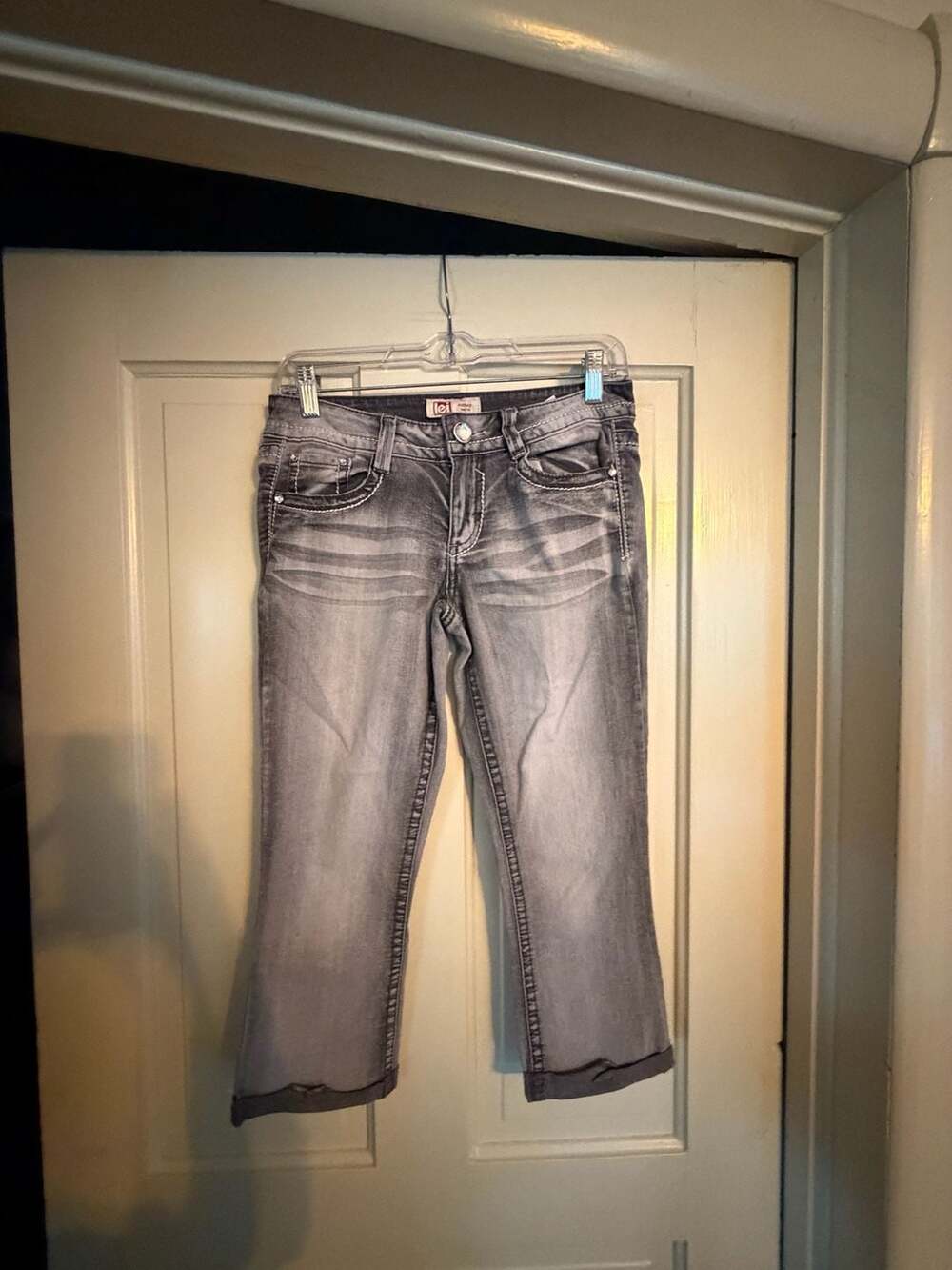 lei Ashley Lowrise Jeans Size 5 Grey Cropped Denim